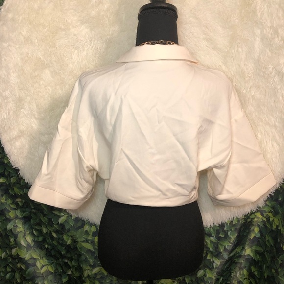 Elegant Cream Crop Top Blazer - Picture 7 of 11